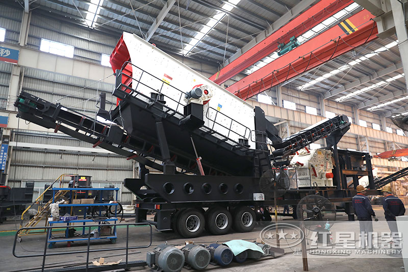 反擊式移動破碎站，搭載振動篩