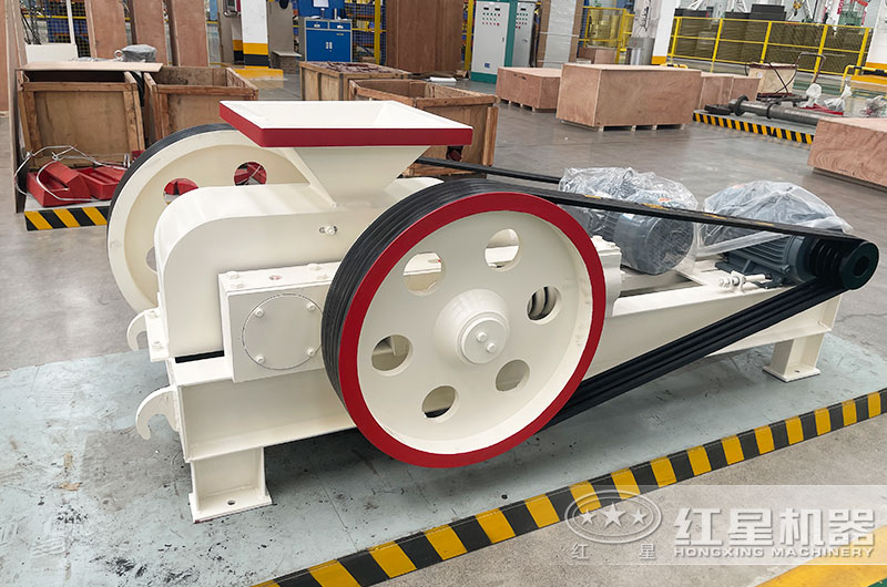 對輥式制砂機(jī)圖片