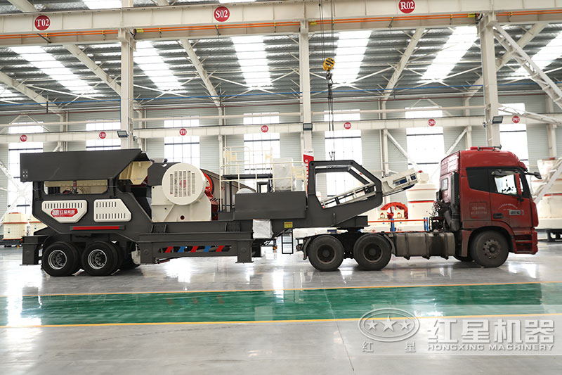 移動粉絲機配置鄂破，搭載車頭直接行走