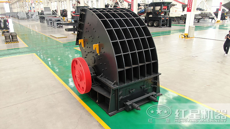 錘式破碎機(jī)，一小時(shí)60-3000噸