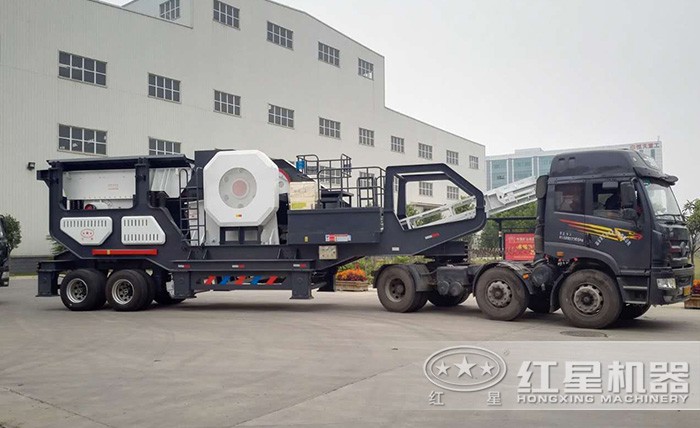 移動小型石子粉碎機發(fā)貨圖
