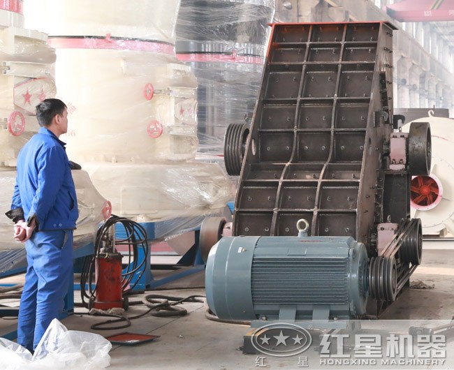 雙級(jí)粉碎機(jī)，安裝完畢