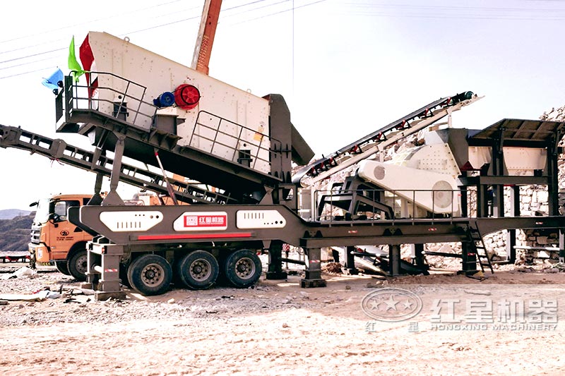 移動重錘式破碎機(jī)生產(chǎn)現(xiàn)場