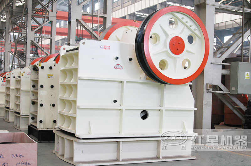 鄂式破碎機(jī)破碎比大，產(chǎn)量高