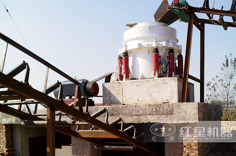 石子廠現(xiàn)在的行情怎么樣？石子破碎機(jī)整套設(shè)備有哪些？