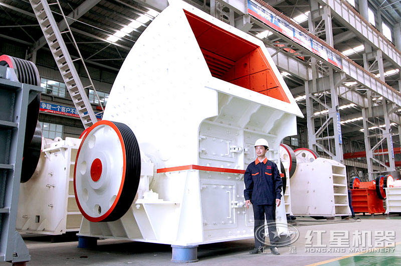 重錘式破碎機，碎石可達到一次成型，減少成本40%