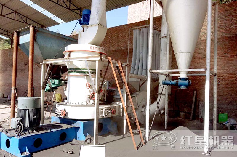 磨粉機(jī)生產(chǎn)線現(xiàn)場實(shí)拍