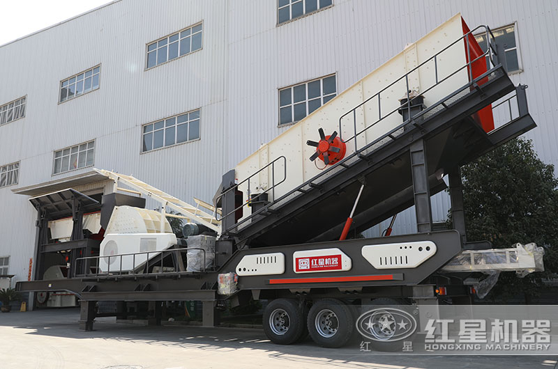 移動式煤矸石粉碎機(jī)圖片（重錘破）